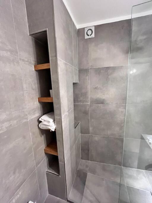 Apartment Modern And Cozy Apt, Wifi Hv, Spacious Kitchen Buenos Aires
